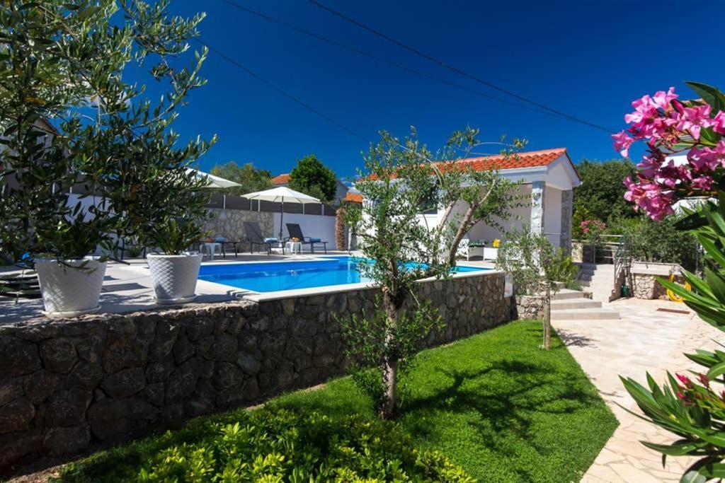 Adria-Holiday House With A Private Pool In Krk Kornić Exterior foto