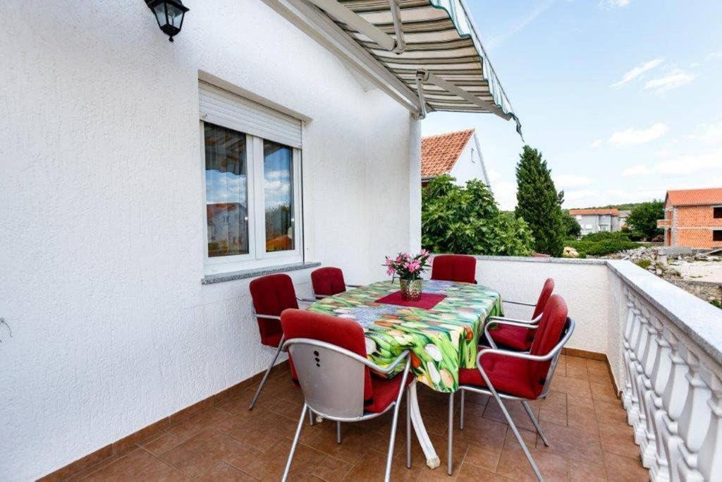 Adria-Holiday House With A Private Pool In Krk Kornić Exterior foto