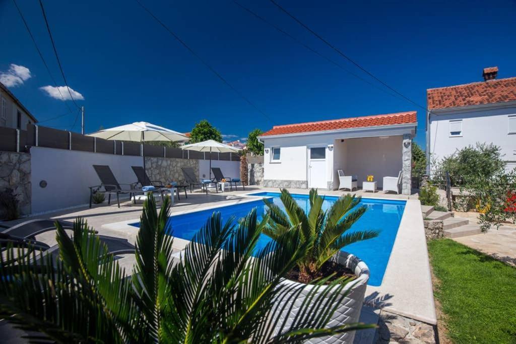 Adria-Holiday House With A Private Pool In Krk Kornić Exterior foto