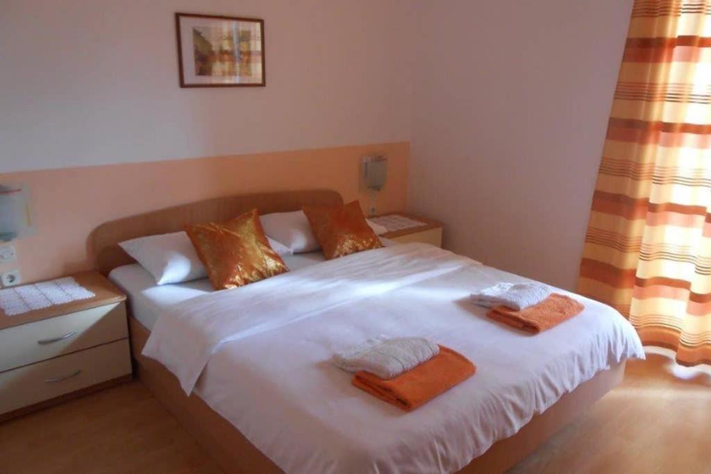 Adria-Holiday House With A Private Pool In Krk Kornić Exterior foto